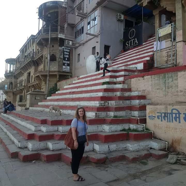 Hotel Sita Palace On Heritage Ghats Of Benaras Varanasi Exterior photo